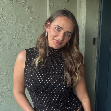 Chloe P.