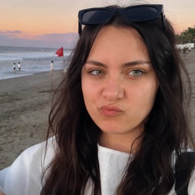 Noemi G.
