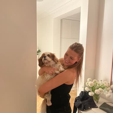 Chloe T.