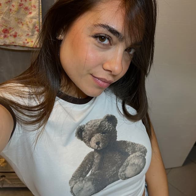 Valeria L.