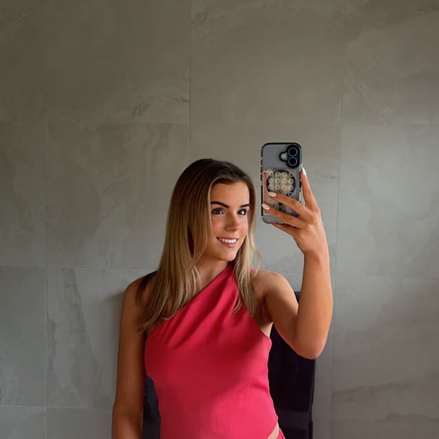 Katie R.