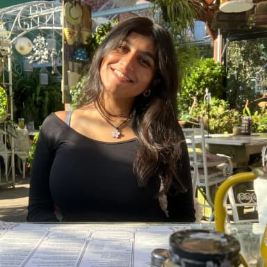 Araya K.