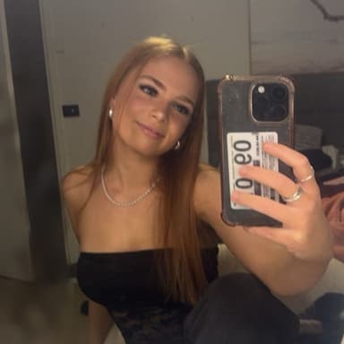 Chelsea E.