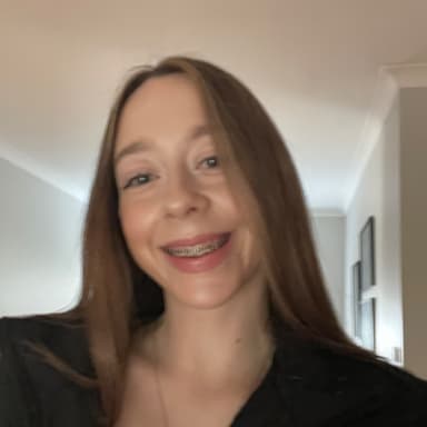 Caitlin G.
