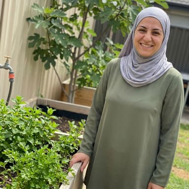 Amira H.